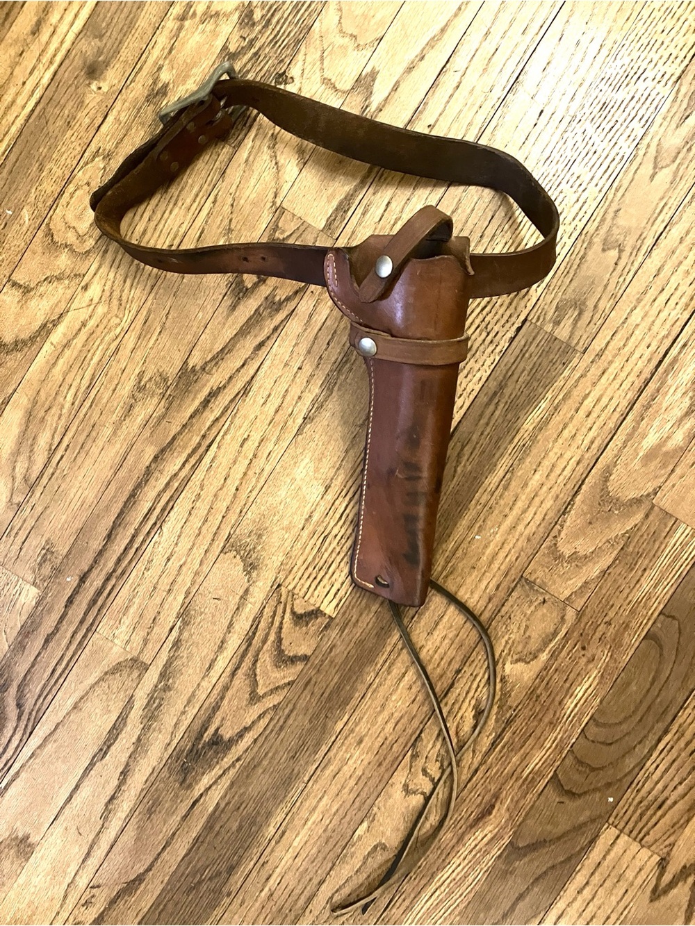 Smith and Wesson Leather Holster Belt  21 38